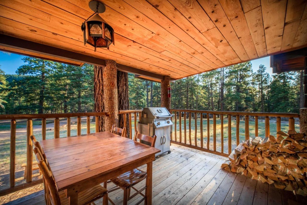 Corkins Lodge Chama Екстериор снимка